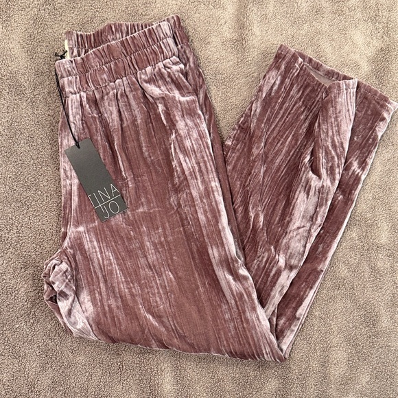 Anthropologie Pants - Anthropologie Mauve Crushed Velvet Wide Leg Pants